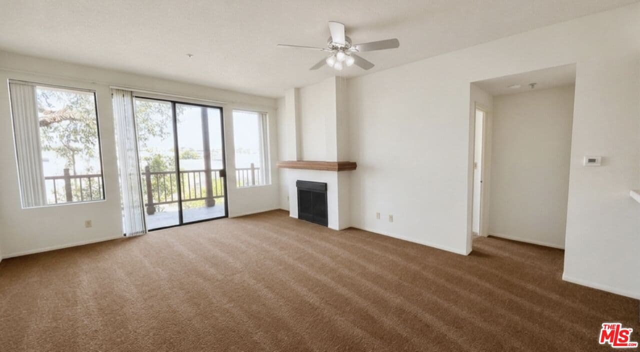 2 bd, 3 ba Condo in Torrance, CA — $3,200/mo — photo 2