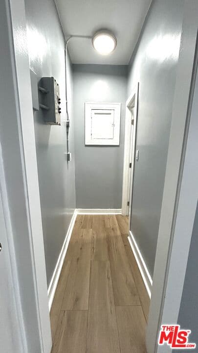 Studio, 1 ba Townhouse in Los Angeles, CA — $1,275/mo — photo 2