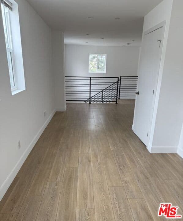 4 bd, 4 ba Townhouse in Los Angeles, CA — $5,250/mo — photo 2