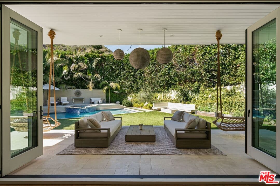 5 bd, 9 ba House in Los Angeles, CA — $50,000/mo — photo 1