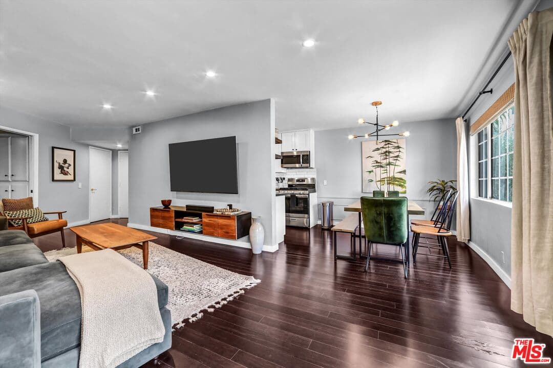 1 bd, 1 ba Condo in West Hollywood, CA — $3,650/mo — photo 1