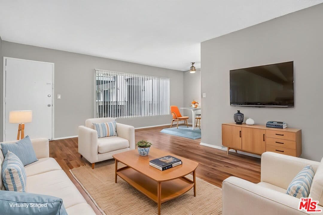 2 bd, 2 ba Apartment in Los Angeles, CA — $2,495/mo — photo 1