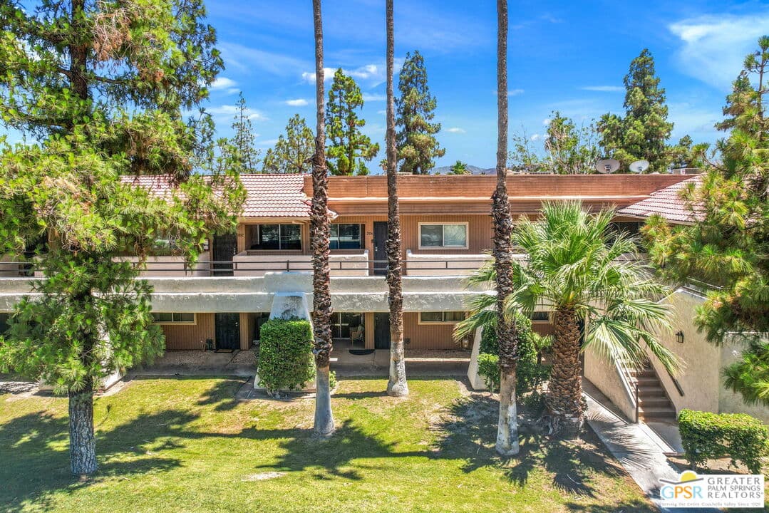 1 bd, 1 ba Condo in Palm Springs, CA — $1,600/mo — photo 2