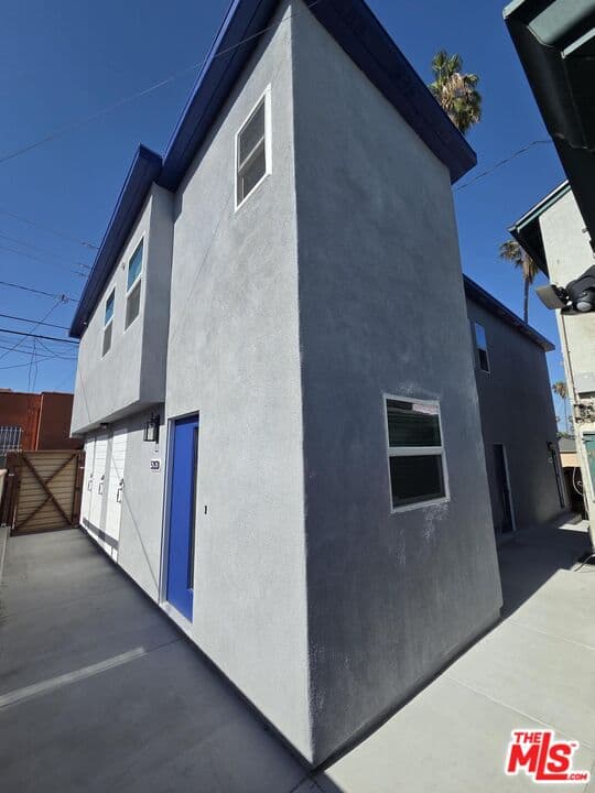 1 bd, 2 ba Apartment in Windsor Hills, CA — $2,900/mo — photo 2