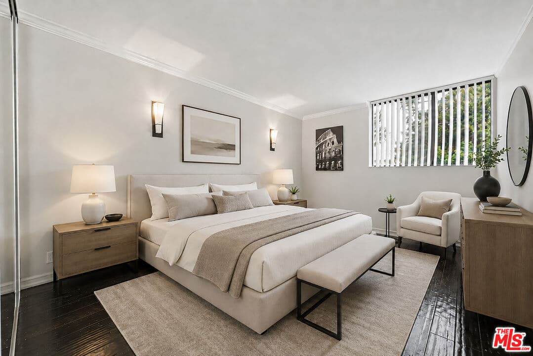 2 bd, 2 ba Condo in Los Angeles, CA — $4,500/mo — photo 1