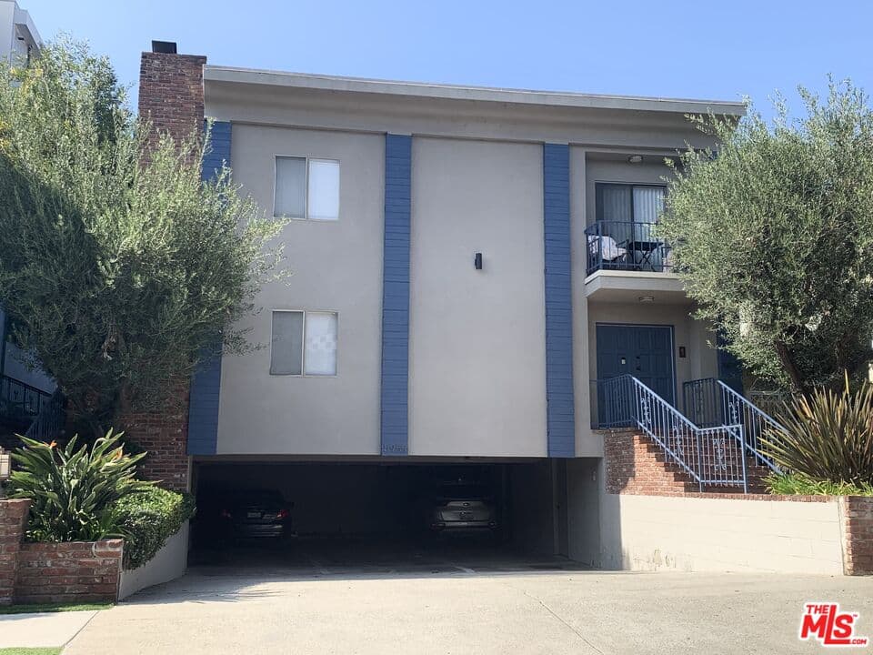 2BR Condo in Los Angeles β $3,695/mo