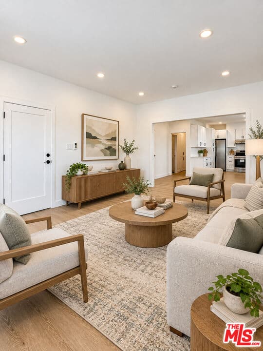 2 bd, 2 ba Townhouse in Los Angeles, CA — $2,995/mo — photo 1