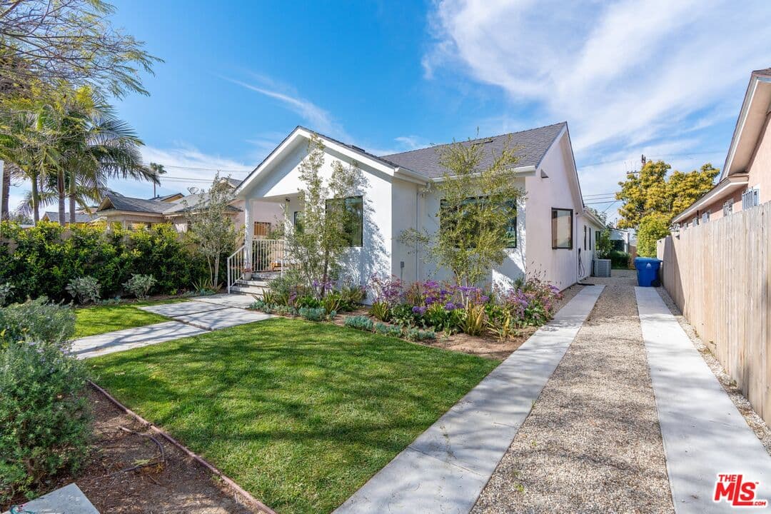 3BR House in Los Angeles β $4,850/mo