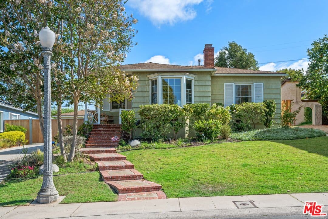 3 bd, 2 ba House in Los Angeles, CA — $7,500/mo — photo 1