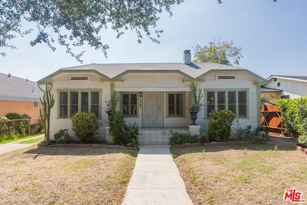 2BR House in Los Angeles β $3,800/mo