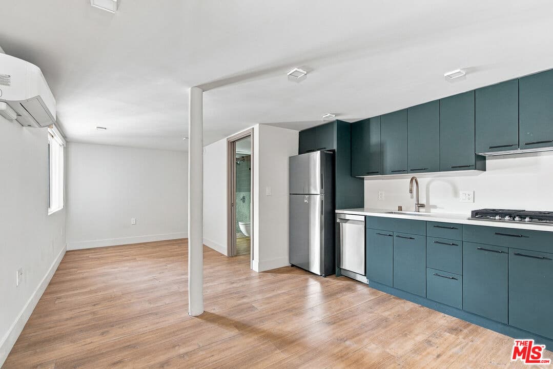 1 bd, 1 ba Apartment in Los Angeles, CA — $2,295/mo — photo 1