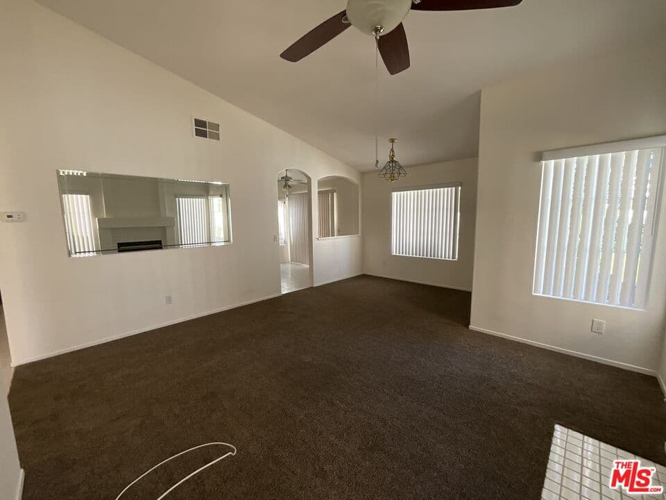 2 bd, 3 ba Condo in Banning, CA — $2,295/mo — photo 2