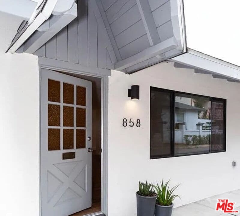 2 bd, 2 ba House in Los Angeles, CA — $5,500/mo — photo 2