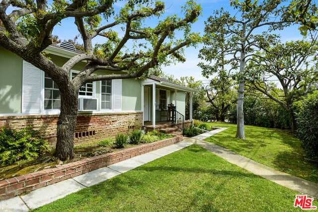 3 bd, 3 ba House in Los Angeles, CA — $7,750/mo — photo 1