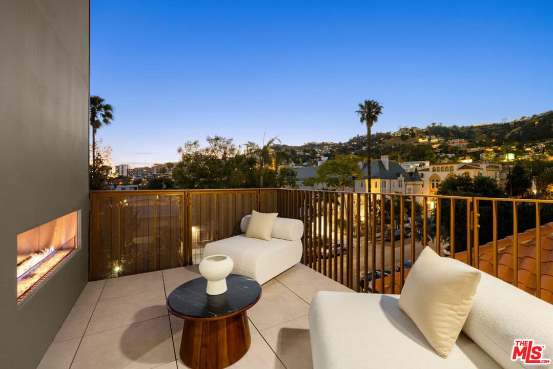 2 bd, 3 ba Townhouse in West Hollywood, CA — $9,995/mo — photo 1