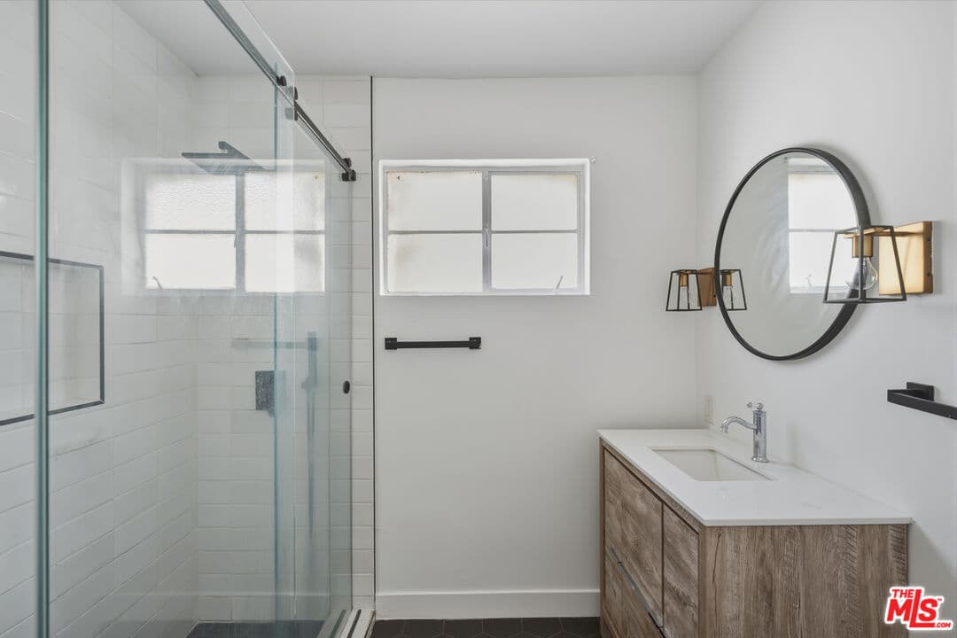 1 bd, 1 ba Apartment in West Hollywood, CA — $2,400/mo — photo 1