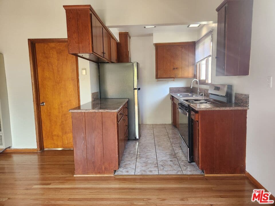1 bd, 1 ba Apartment in Los Angeles, CA — $1,750/mo — photo 1