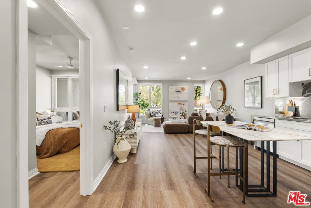 1 bd, 2 ba Townhouse in West Hollywood, CA — $4,695/mo — photo 1