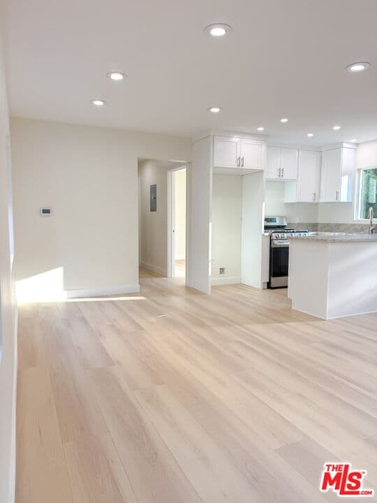 2 bd, 2 ba House in Glendale, CA — $3,500/mo — photo 1