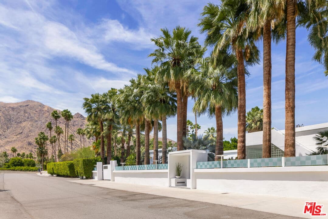 4BR House in Palm Springs — $19,000/mo