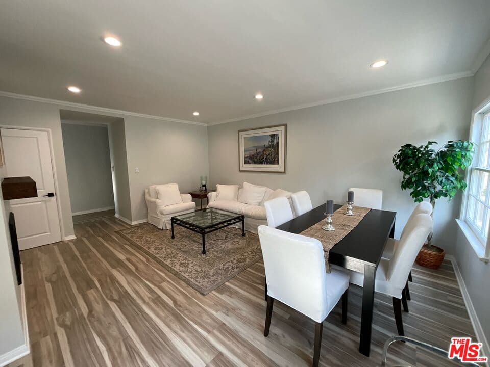 2 bd, 1 ba Apartment in Los Angeles, CA — $3,500/mo — photo 2