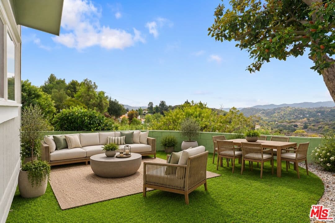 3BR Condo in Topanga — $6,500/mo