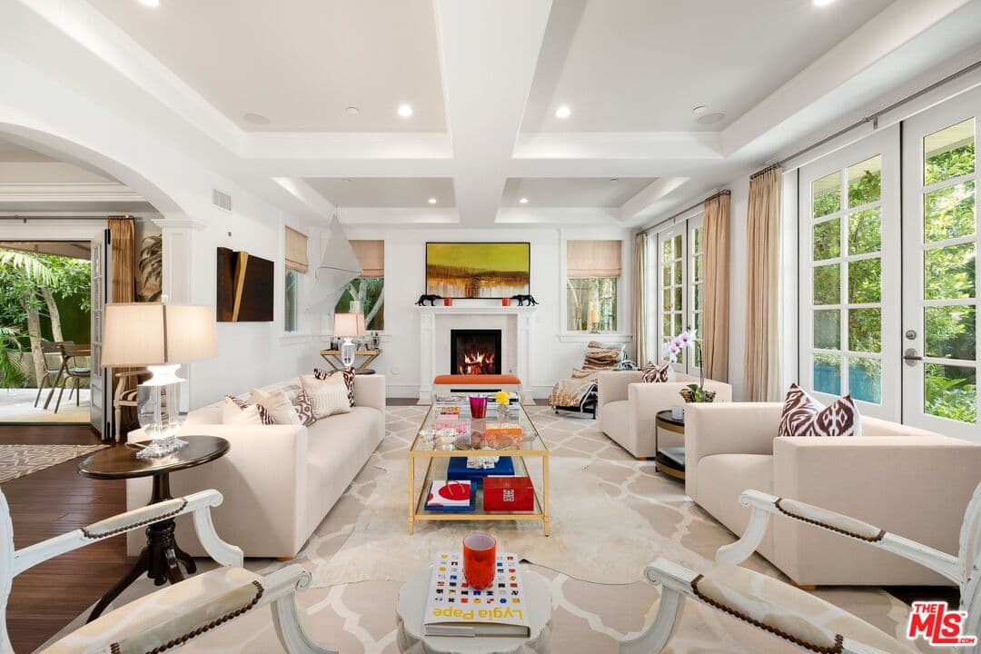5 bd, 7 ba Townhouse in Santa Monica, CA — $40,000/mo — photo 2