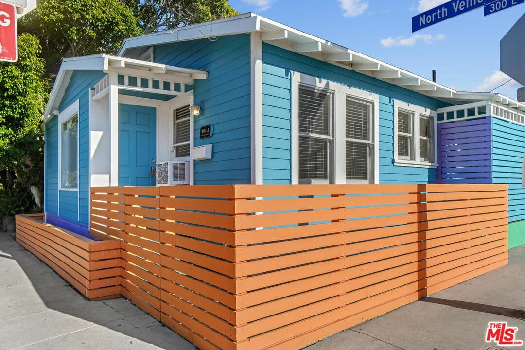 1 bd, 2 ba Townhouse in Venice, CA — $3,400/mo — photo 1