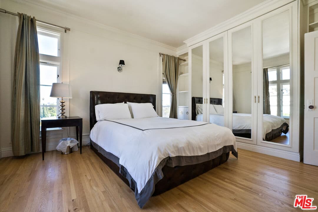 1 bd, 1 ba Apartment in West Hollywood, CA — $4,000/mo — photo 2