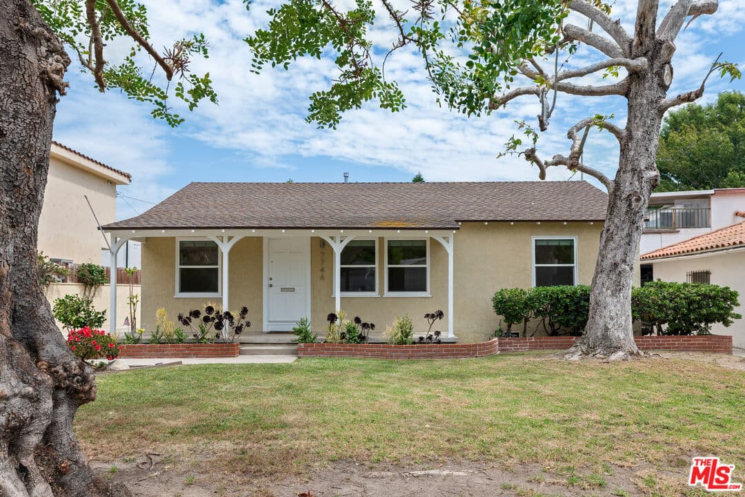 Front Exterior (photo 1 of 25)