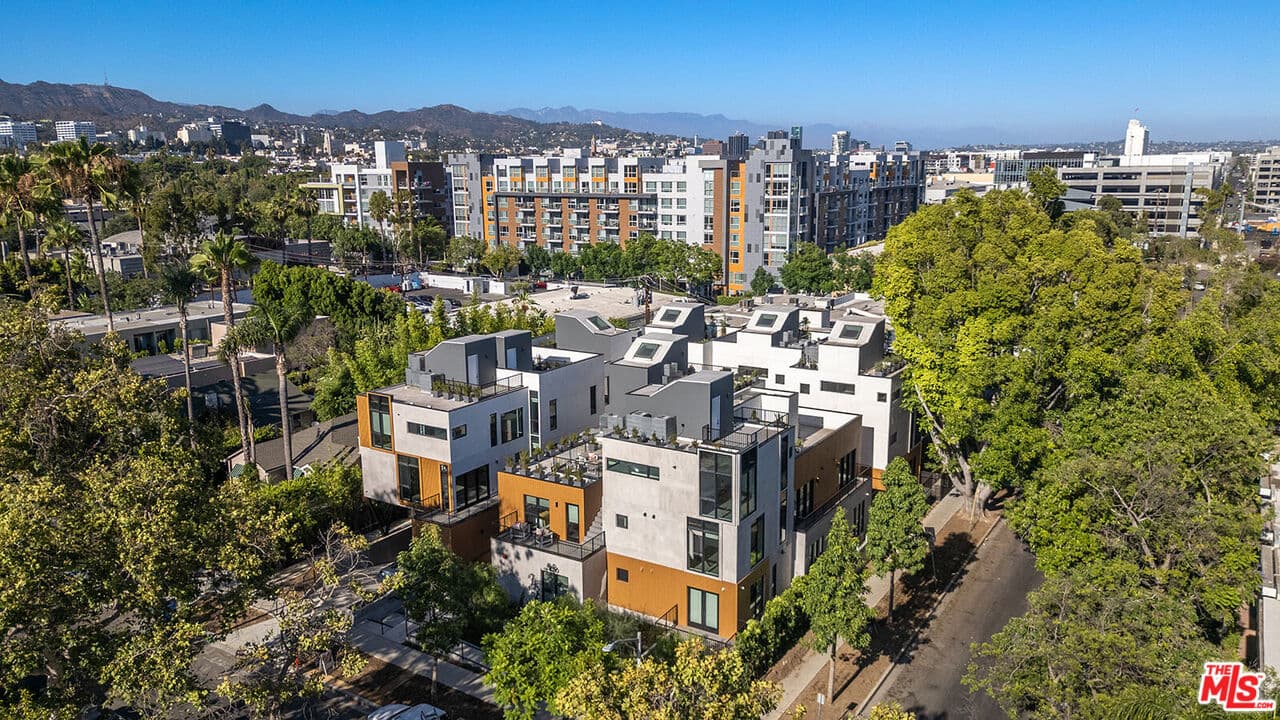 2 bd, 3 ba Townhouse in West Hollywood, CA — $5,295/mo — photo 1