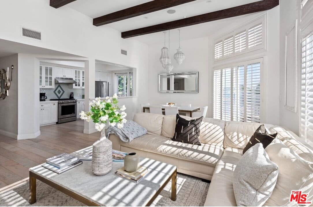 2 bd, 2 ba Condo in Los Angeles, CA — $7,695/mo — photo 1