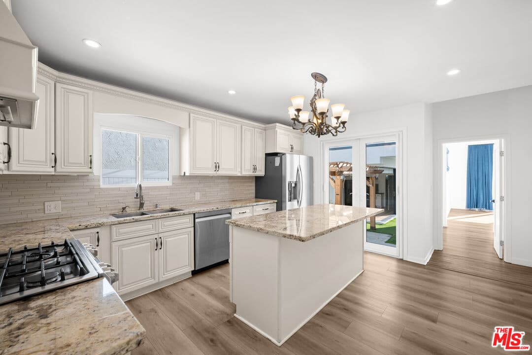 4BR House in Beverly Hills — $9,250/mo