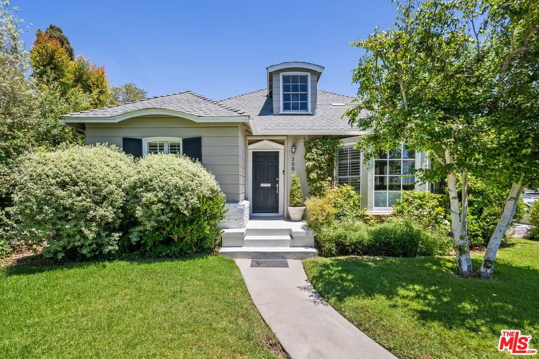 3 bd, 3 ba House in Los Angeles, CA — $8,800/mo — photo 2