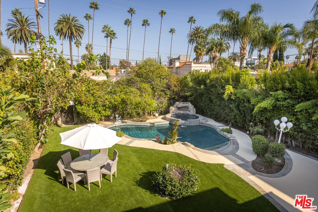 4 bd, 3 ba House in Beverly Hills, CA — $15,500/mo — photo 1