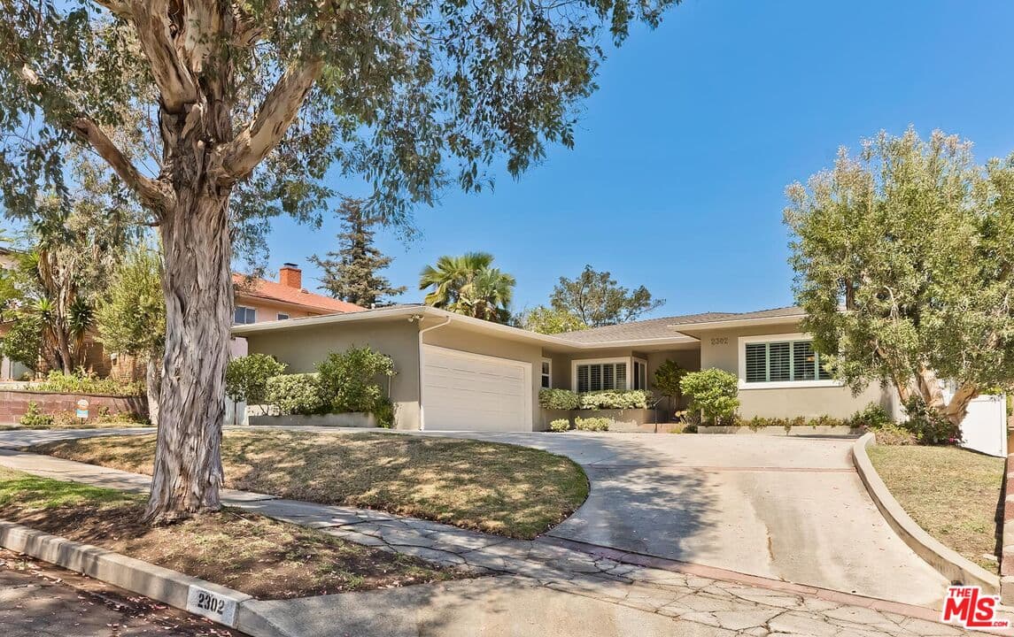 4 bd, 4 ba House in Los Angeles, CA — $15,000/mo — photo 1
