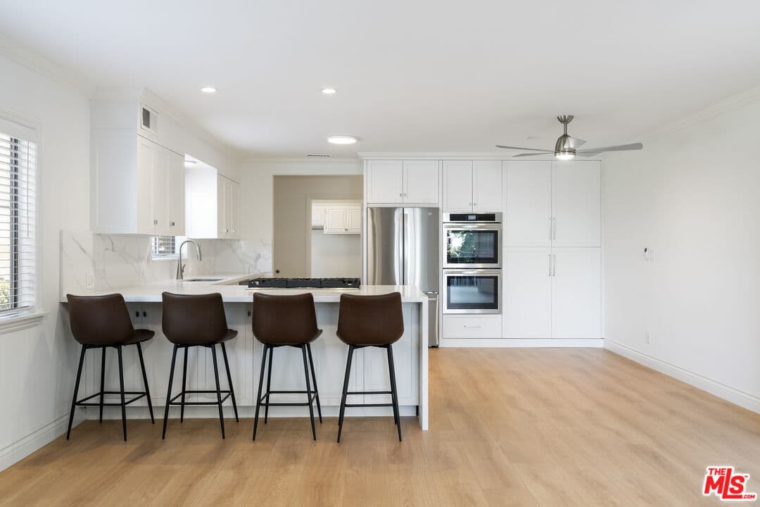 4 bd, 3 ba House in Los Angeles, CA — $10,000/mo — photo 2