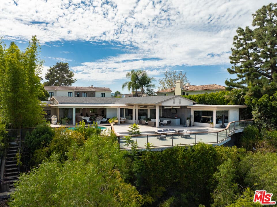 5BR House in Los Angeles β $24,500/mo