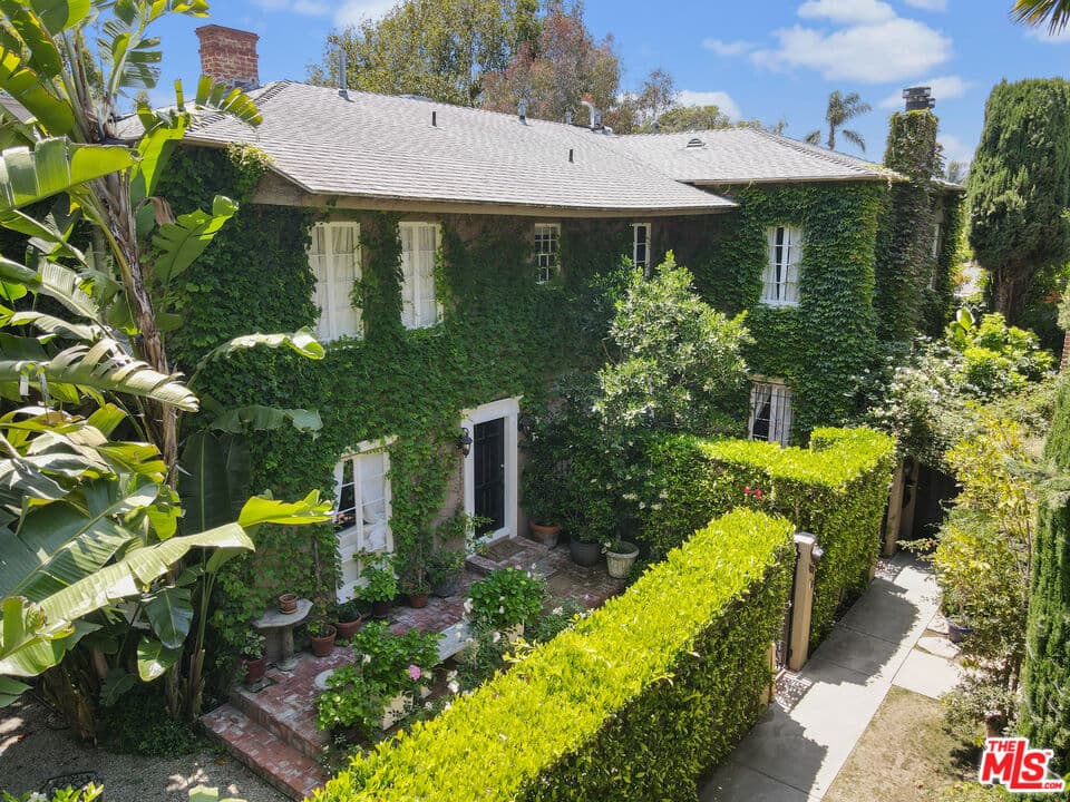 2BR Townhouse in West Hollywood β $4,999/mo