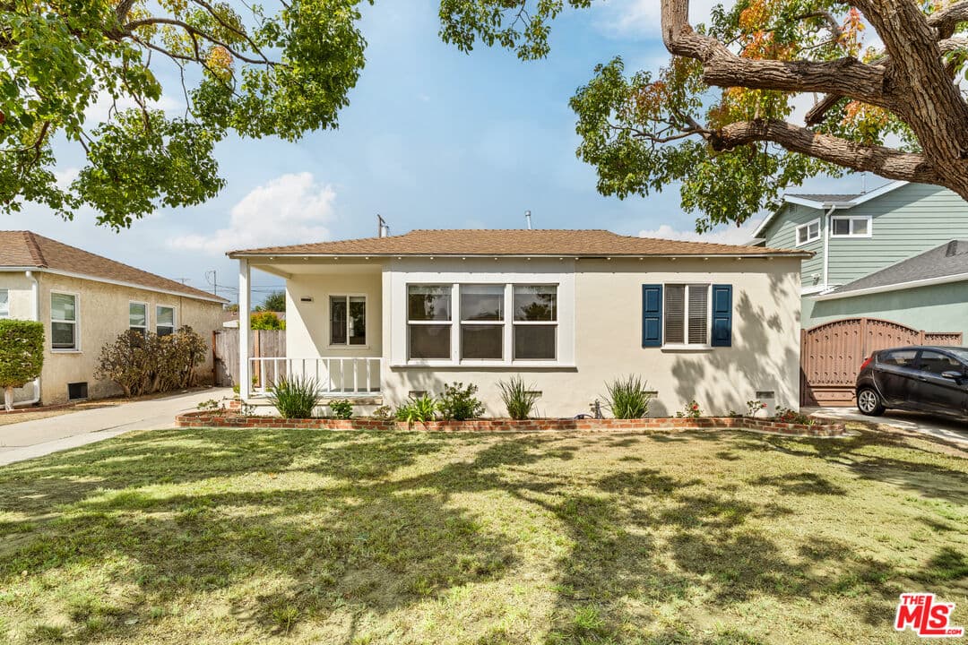 3 bd, 1 ba House in Los Angeles, CA — $4,900/mo — photo 1