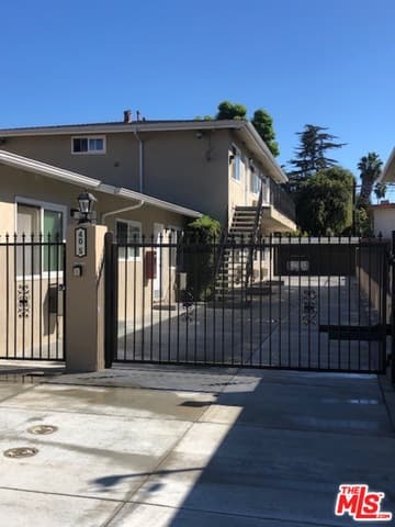 1BR Apartment in Pasadena — $2,395/mo