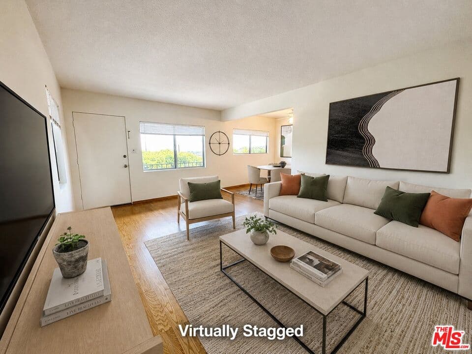 1 bd, 1 ba Apartment in Santa Monica, CA — $3,500/mo — photo 2
