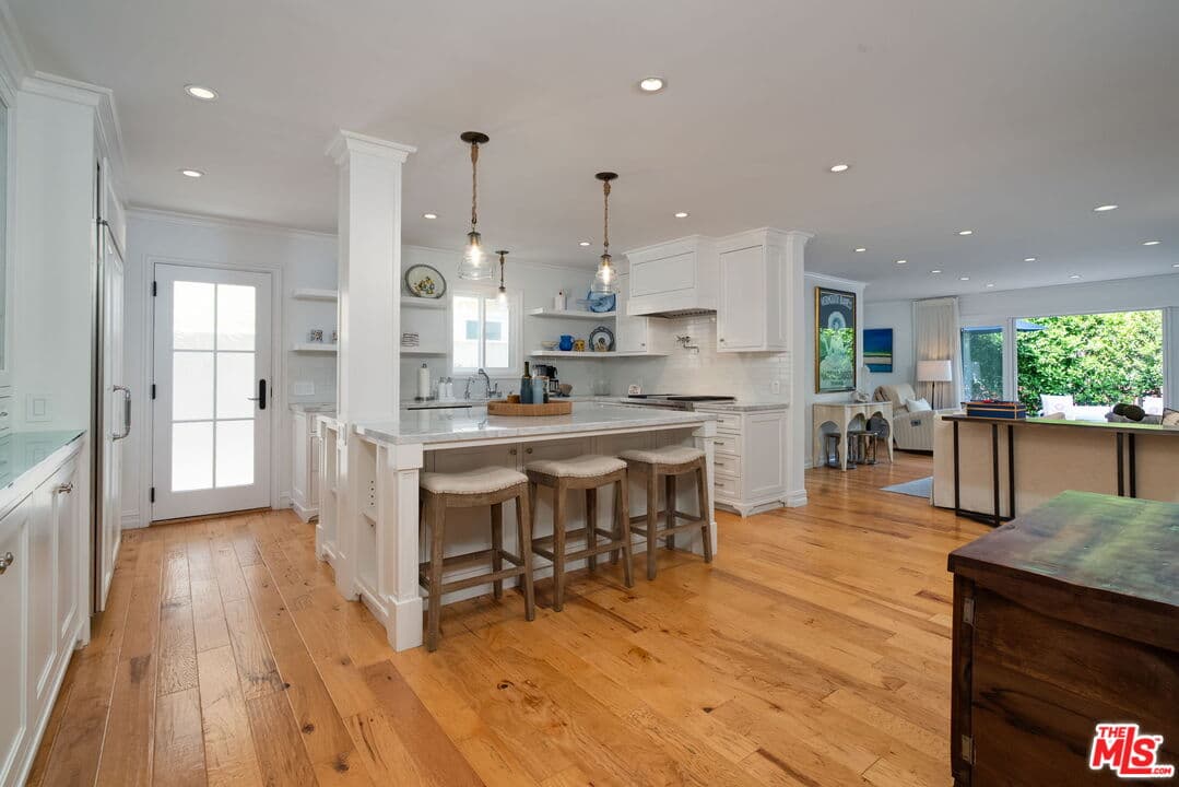 3 bd, 3 ba Condo in Marina Del Rey, CA — $15,000/mo — photo 2