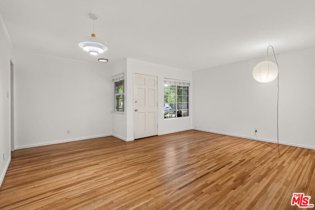 2 bd, 1 ba Condo in Los Angeles, CA — $2,695/mo — photo 1