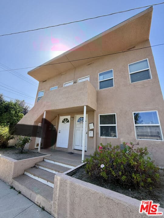 Studio, 1 ba Apartment in Sherman Oaks, CA — $1,590/mo — photo 1