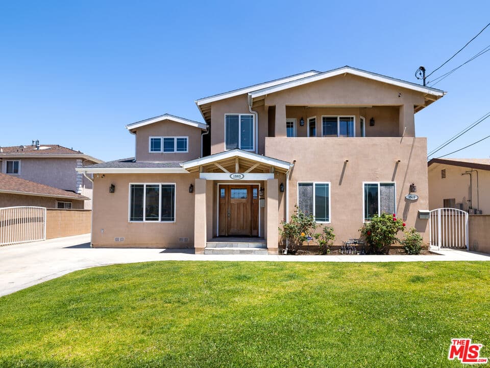 4 bd, 3 ba House in Torrance, CA — $6,500/mo — photo 1