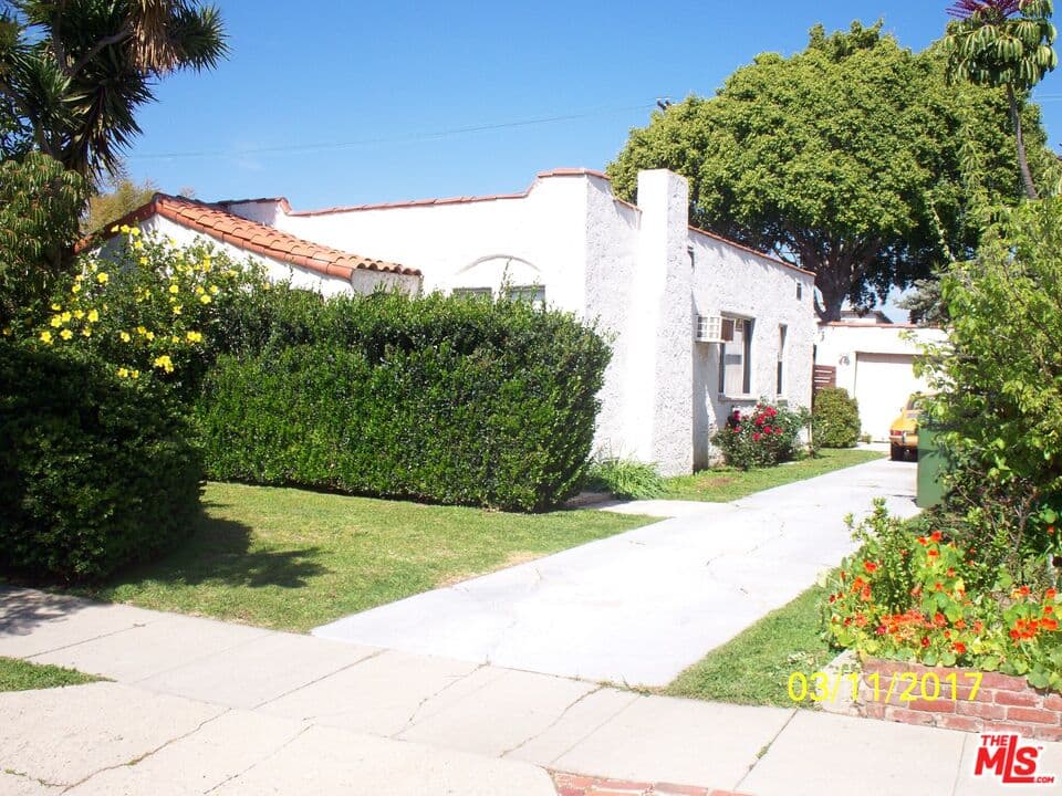 2 bd, 1 ba House in Los Angeles, CA — $4,875/mo — photo 2