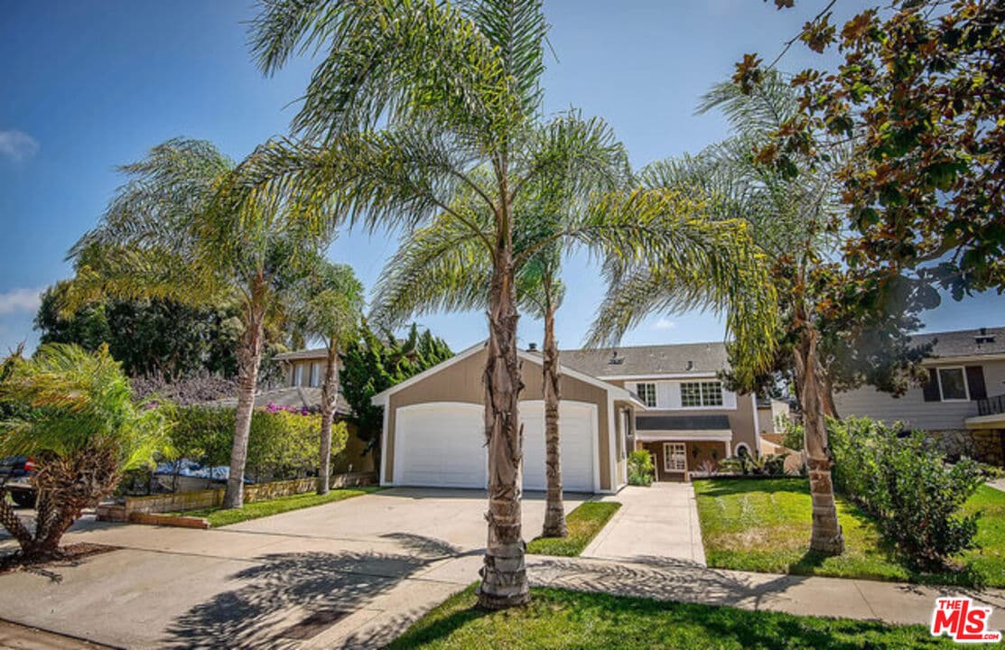 4 bd, 3 ba House in Playa Del Rey, CA — $8,750/mo — photo 1