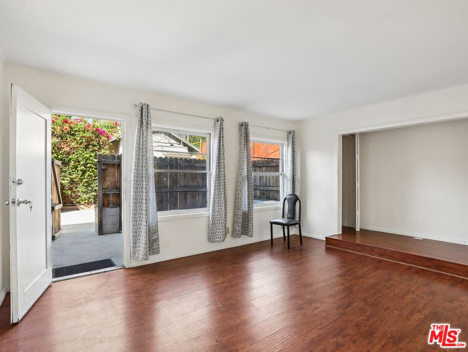 1 bd, 1 ba Apartment in West Hollywood, CA — $2,200/mo — photo 2