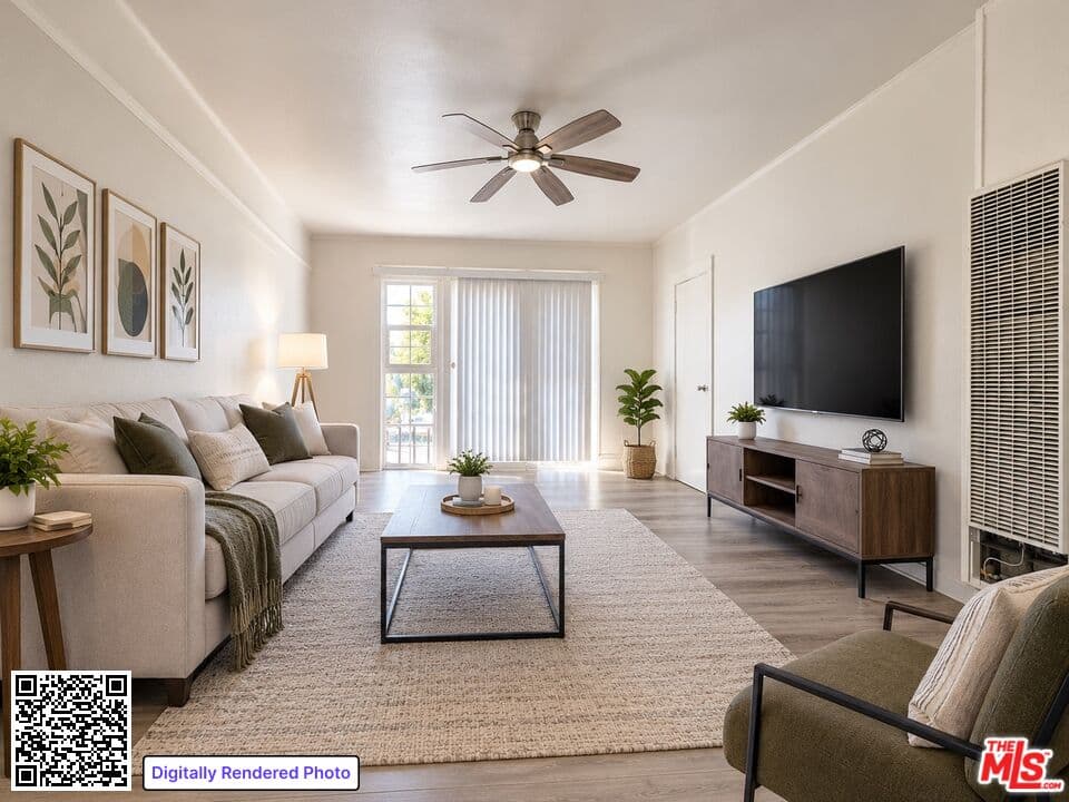 26 bd, 26 ba House in Los Angeles, CA — $2,150/mo — photo 1